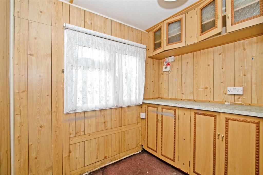 2 bed Park Home
