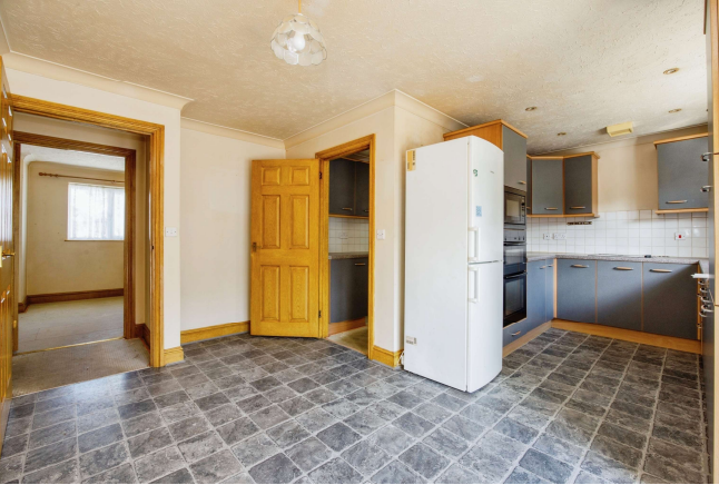 3 bed Detached Bungalow