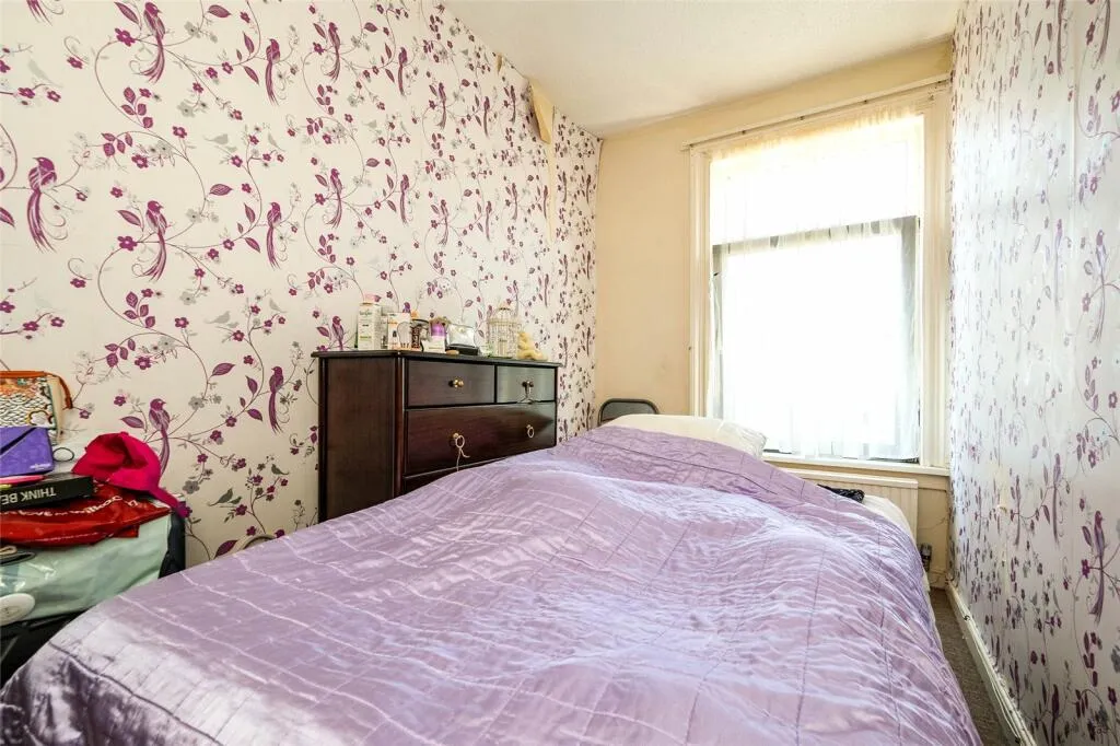 2 bed Maisonette