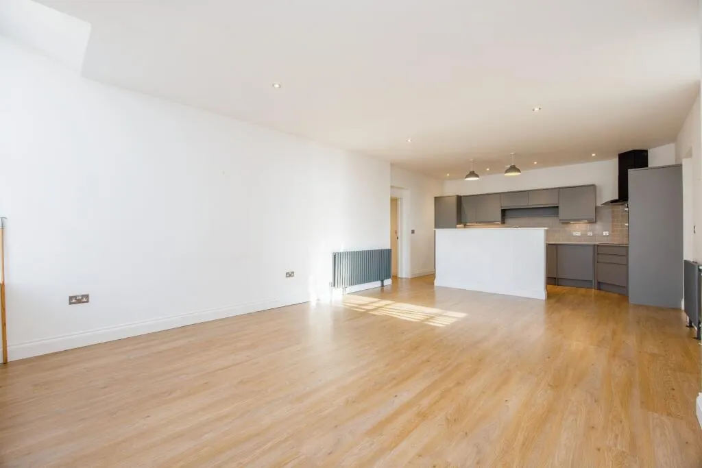 2 bed Apartment