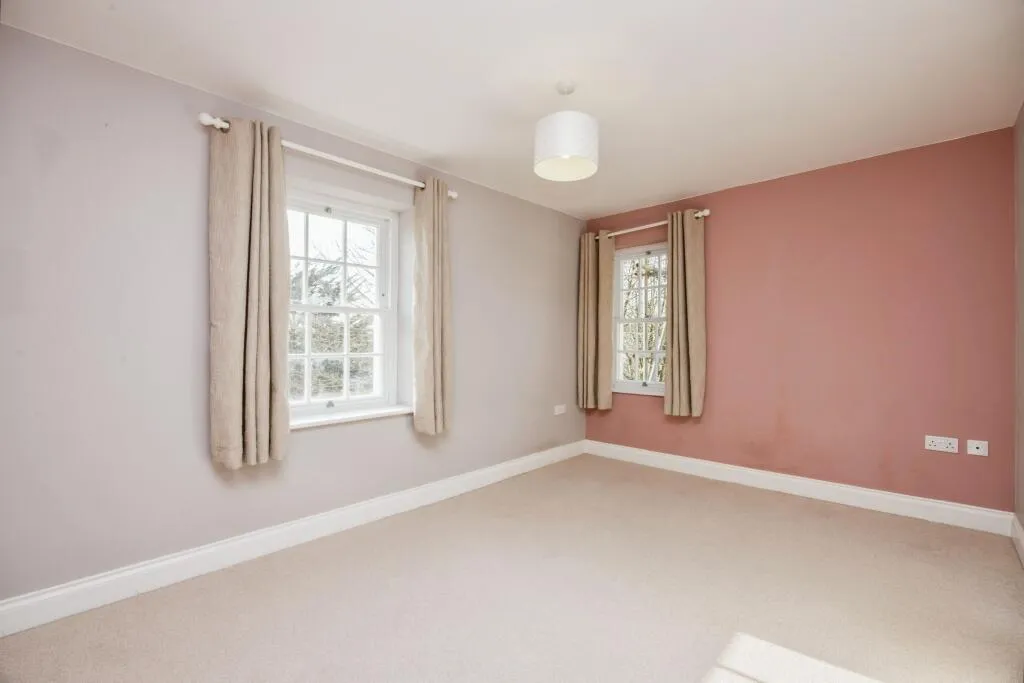 2 bed Apartment