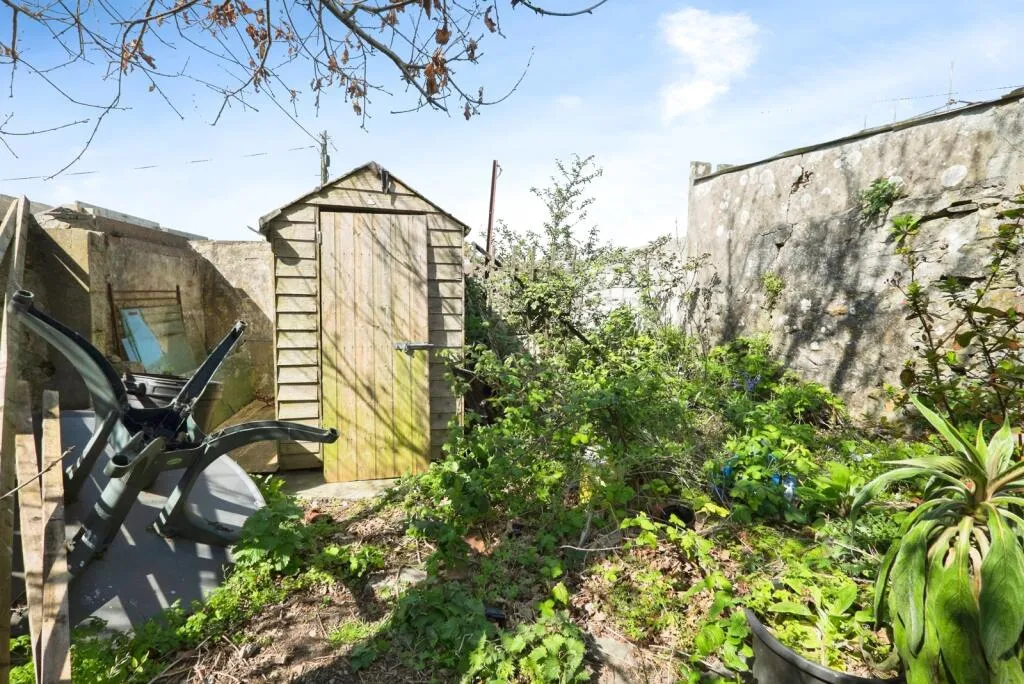2 bed Semi-Detached