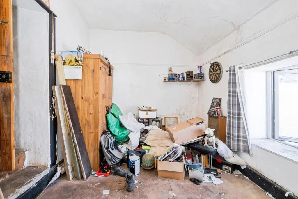 2 bed Semi-Detached