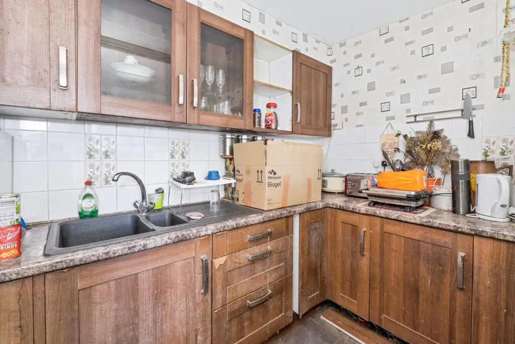 2 bed Semi-Detached