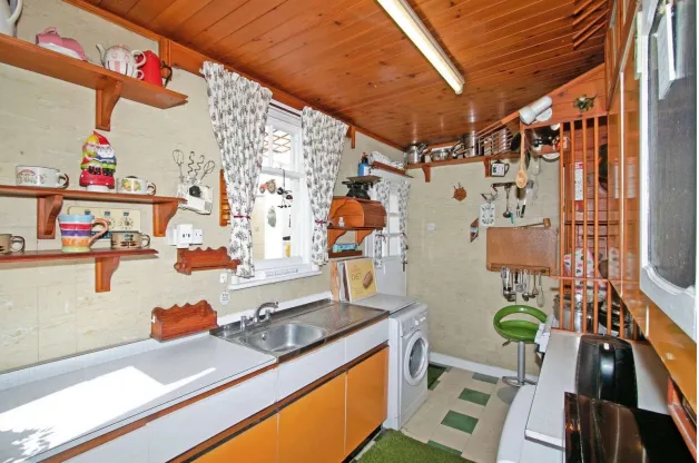 3 bed Detached Bungalow