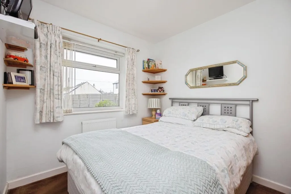 2 bed Detached Bungalow