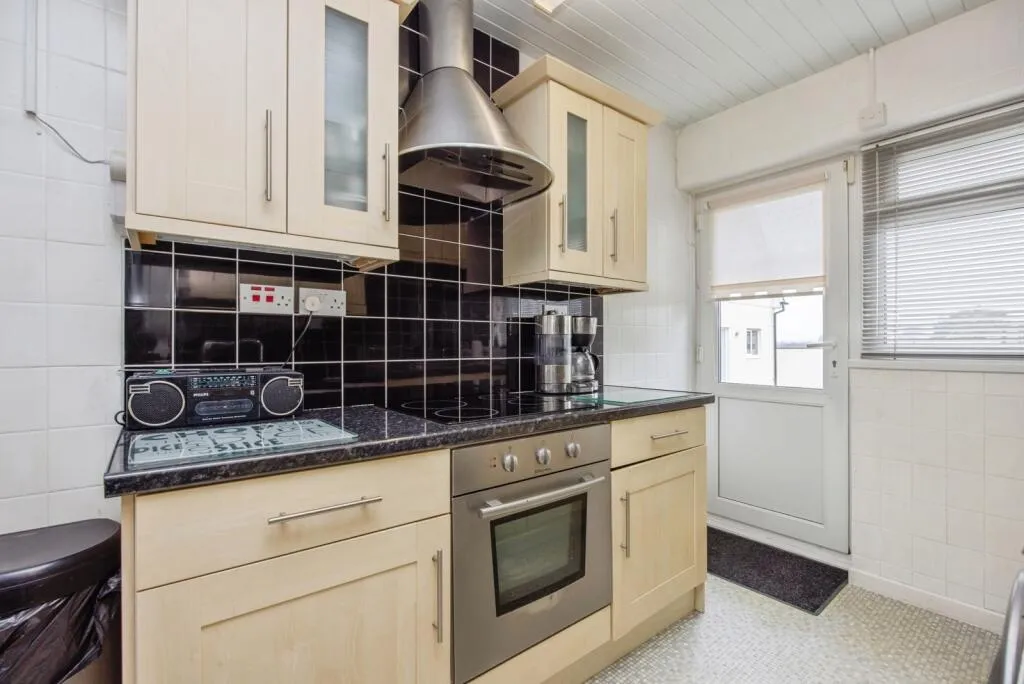 2 bed Detached Bungalow