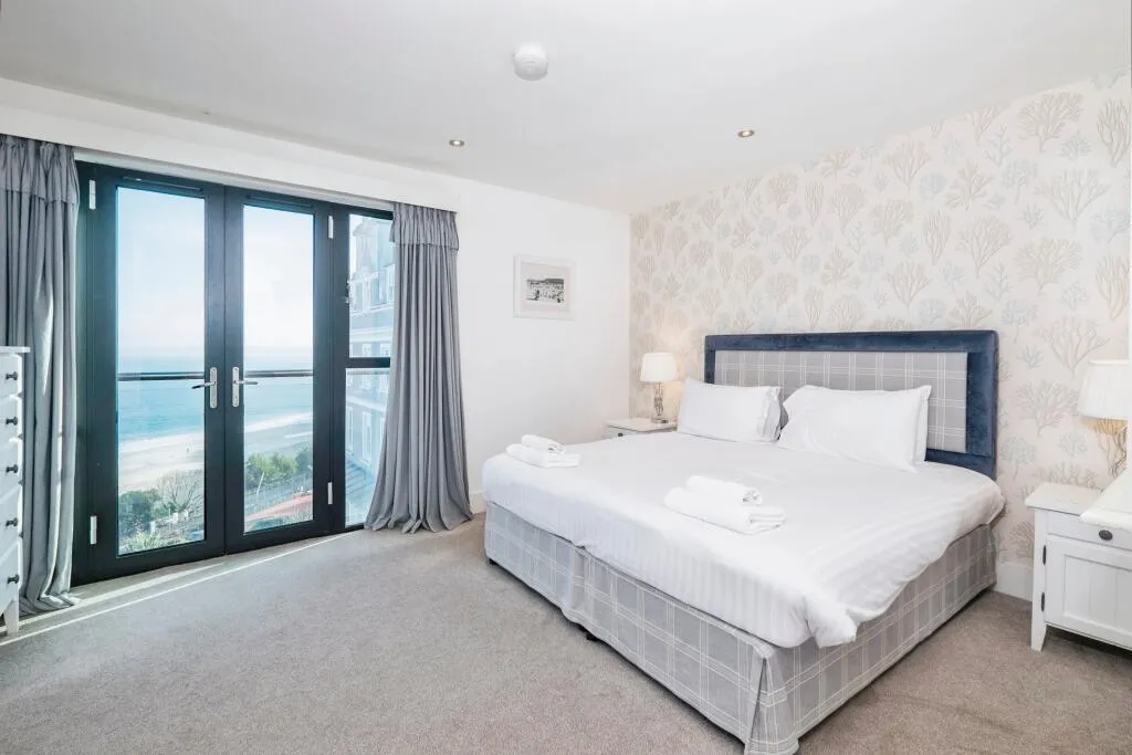 2 bed Maisonette