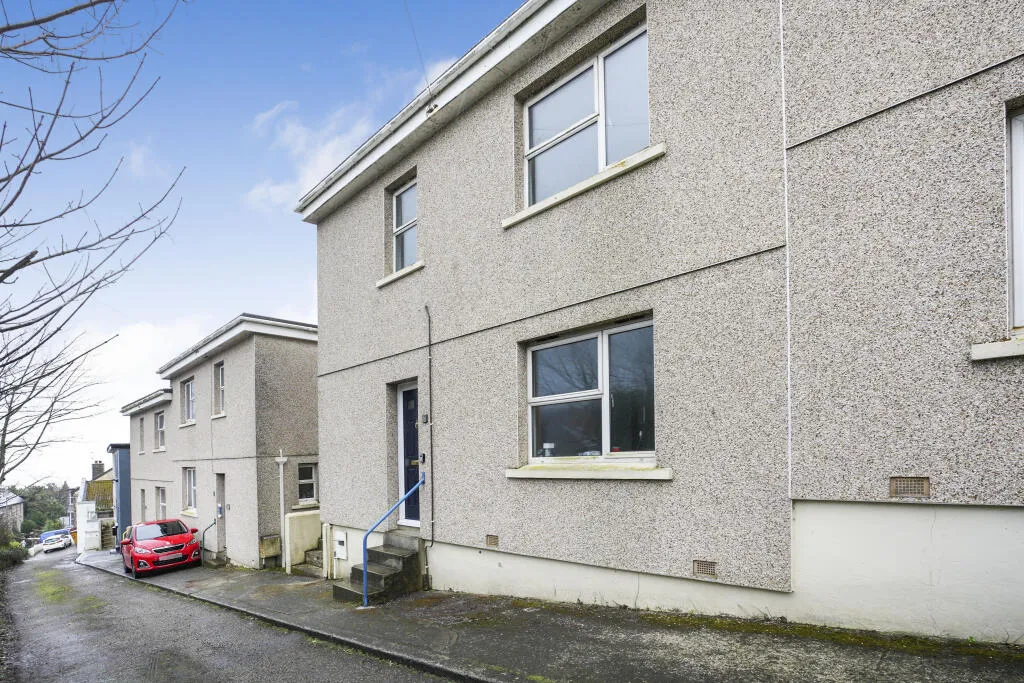 3 bed Semi-Detached