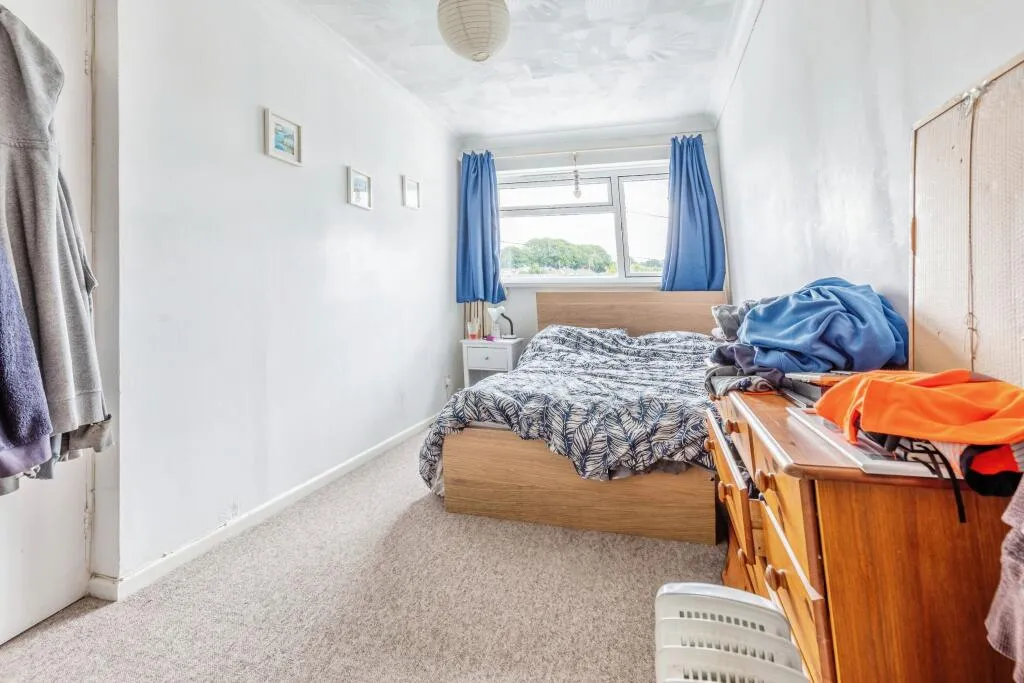 2 bed End of Terrace