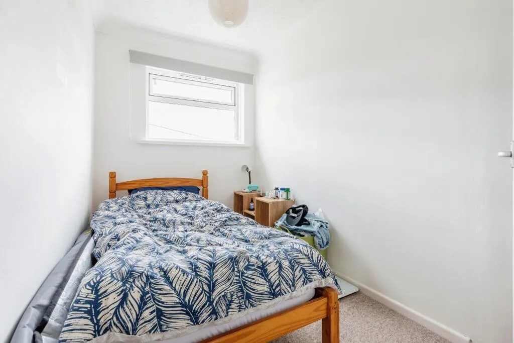 2 bed End of Terrace