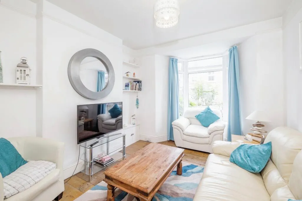 3 bed Terraced
