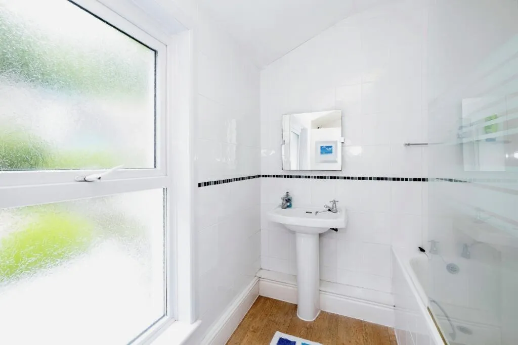 3 bed Terraced