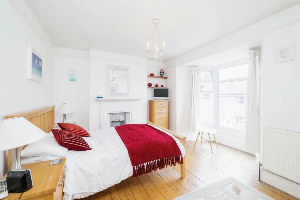 3 bed Terraced