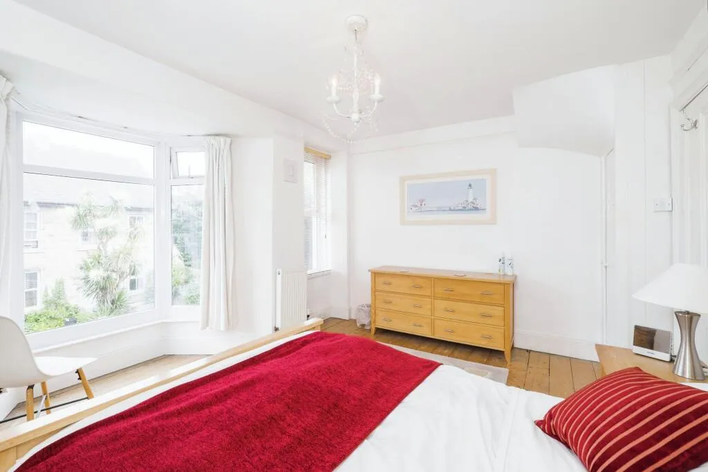 3 bed Terraced