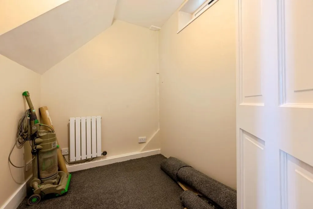 2 bed Character Property