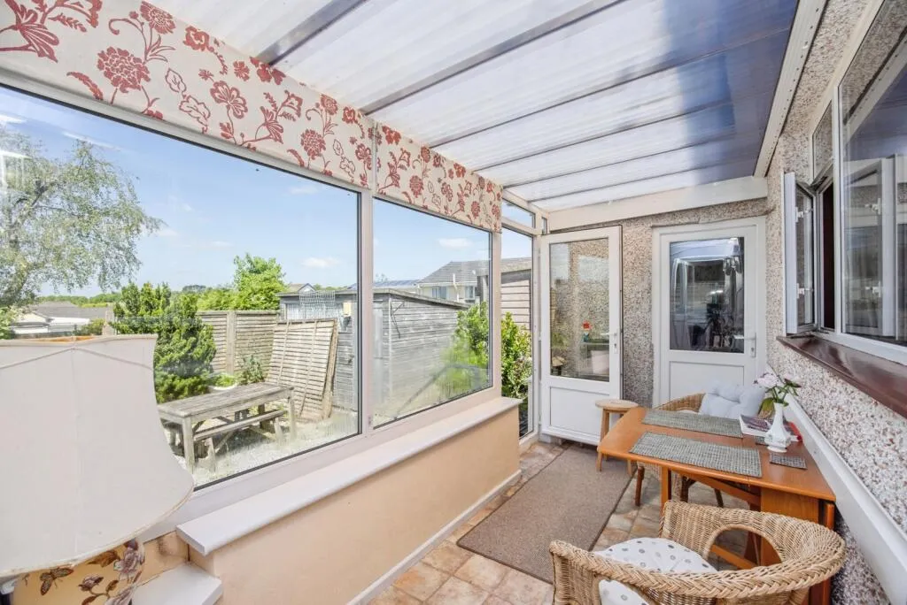 2 bed Detached Bungalow