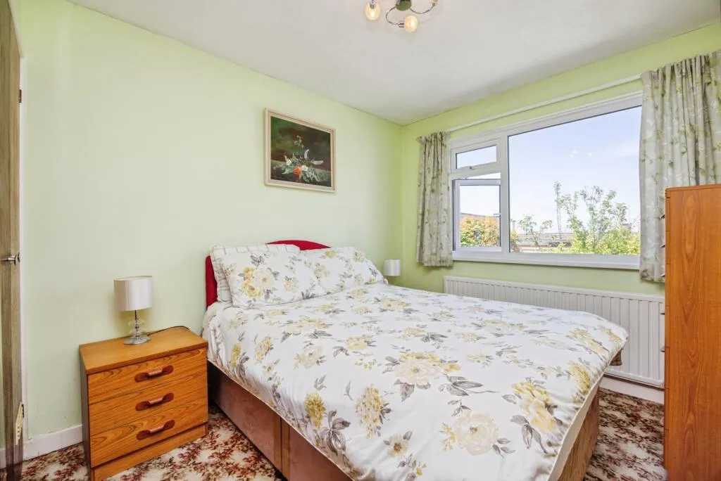 2 bed Detached Bungalow