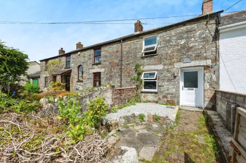 2 bed Character Property