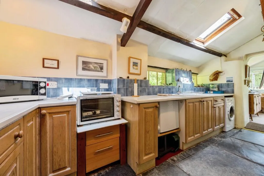 2 bed Character Property