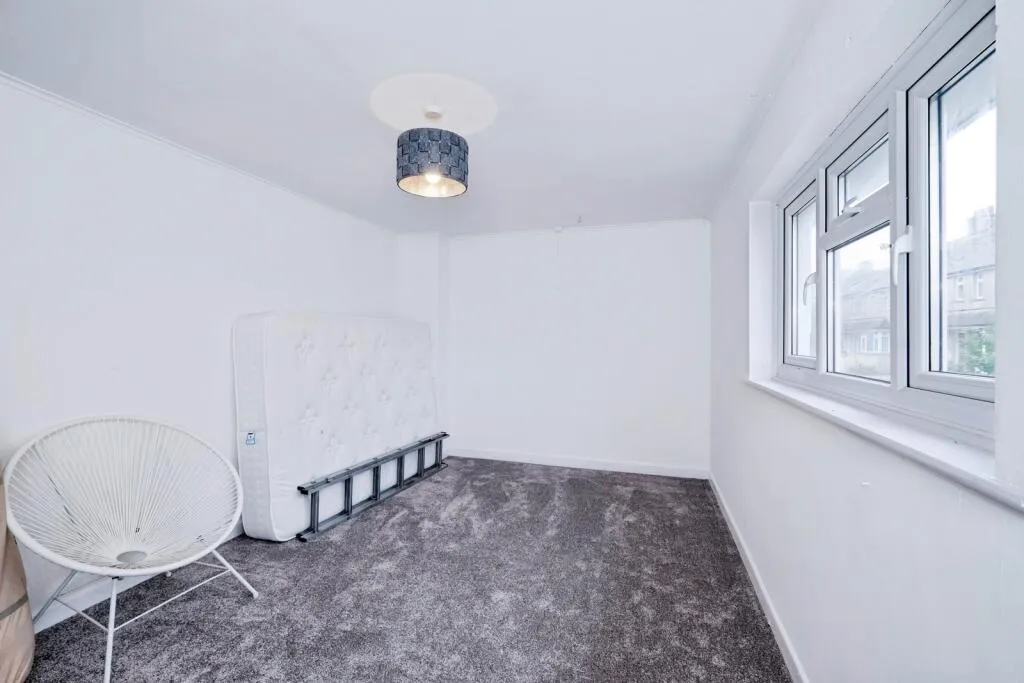 2 bed Semi-Detached