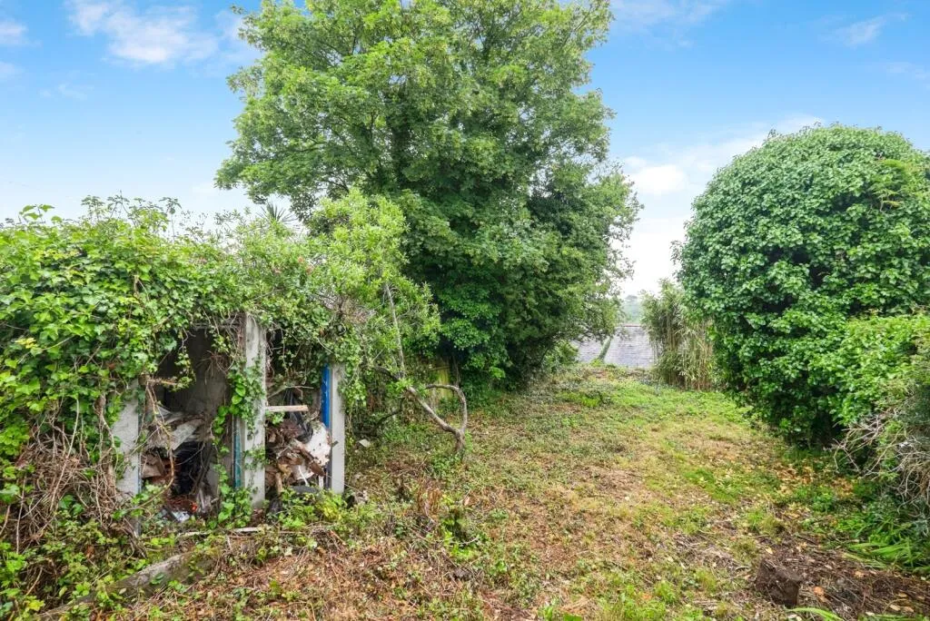 2 bed Semi-Detached