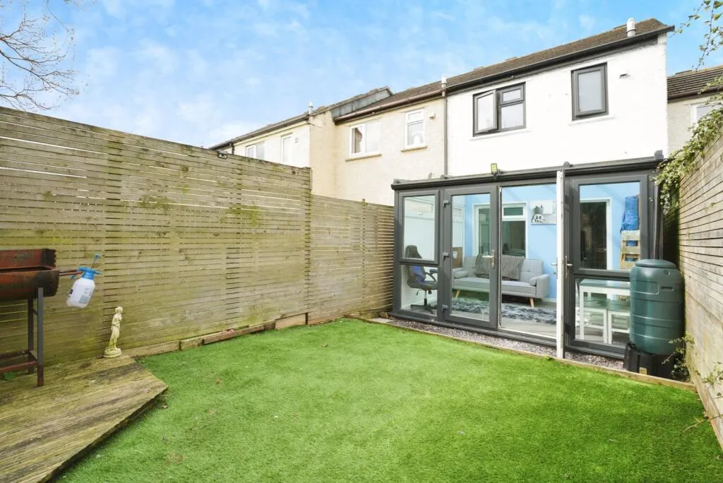 2 bed Terraced