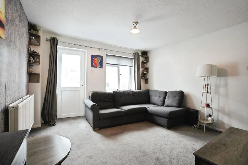 2 bed Terraced
