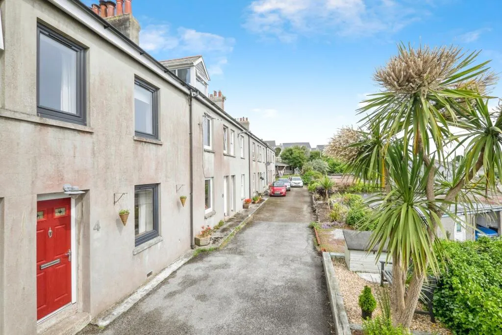 3 bed Character Property