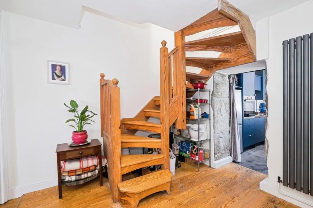 3 bed Character Property