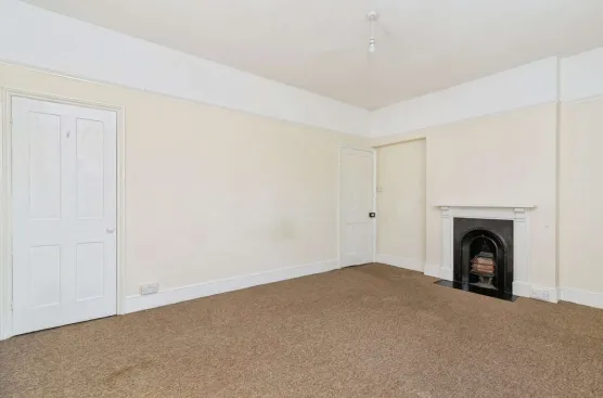 3 bed Terraced