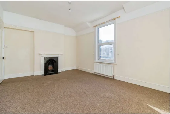 3 bed Terraced