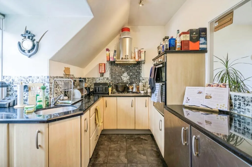 2 bed Apartment