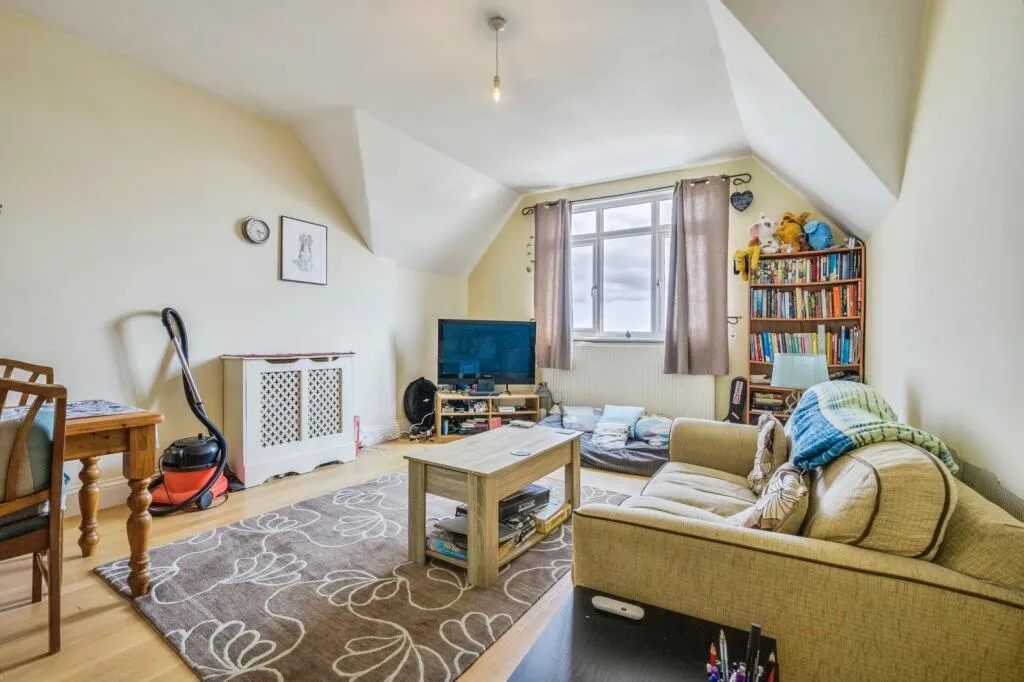 2 bed Apartment