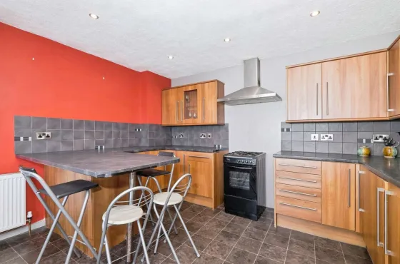3 bed Apartment