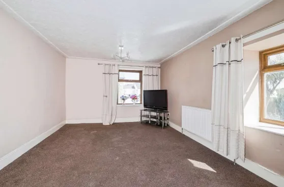3 bed Apartment