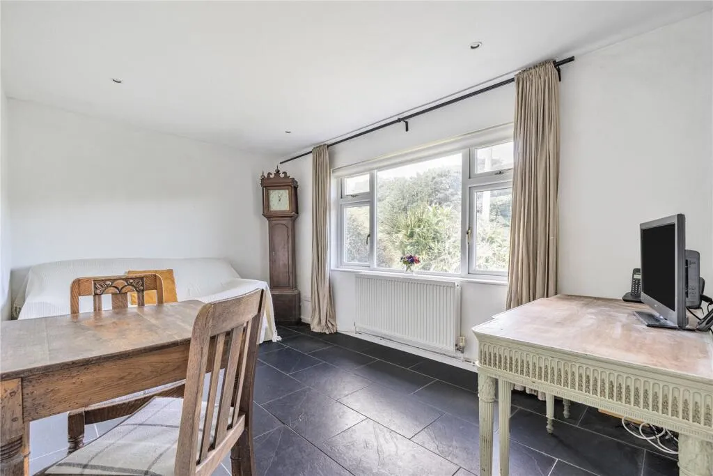 1 bed Semi-Detached