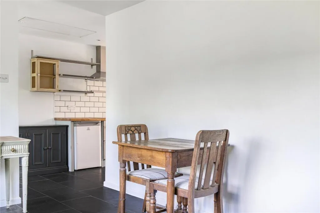 1 bed Semi-Detached