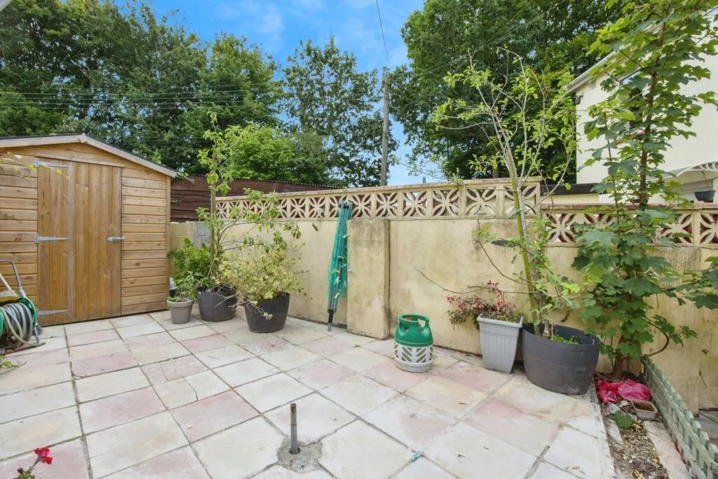 2 bed Semi-Detached