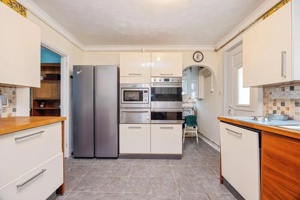 2 bed Semi-Detached