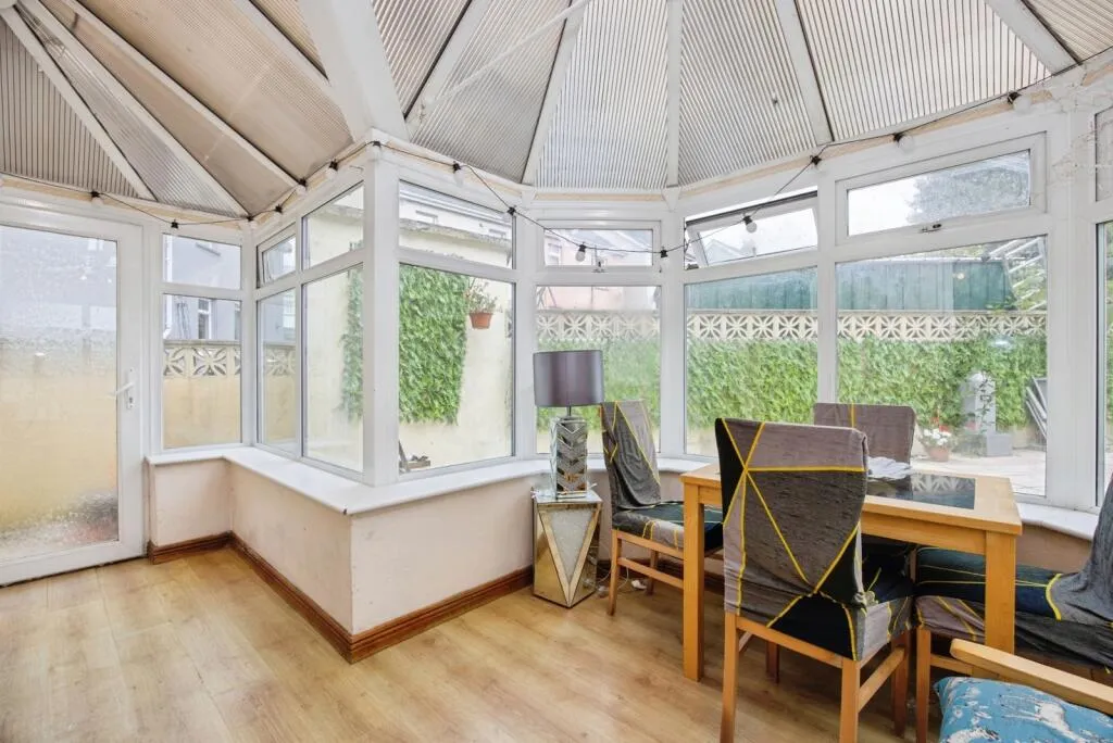 2 bed Semi-Detached