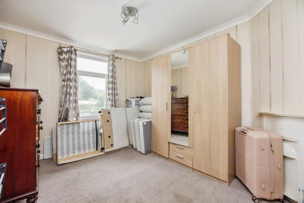 2 bed Semi-Detached