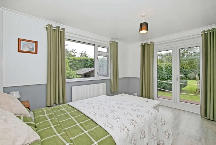 3 bed Detached Bungalow