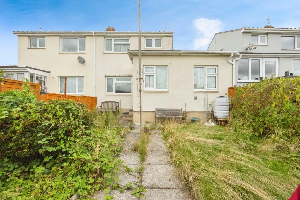 3 bed Semi-Detached