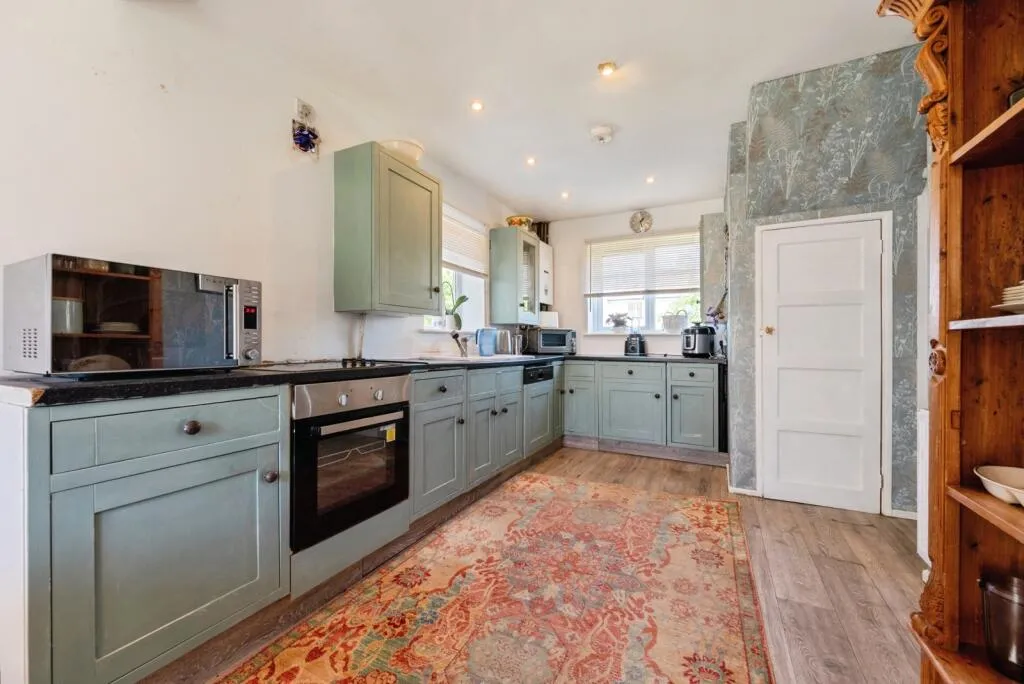 3 bed Semi-Detached