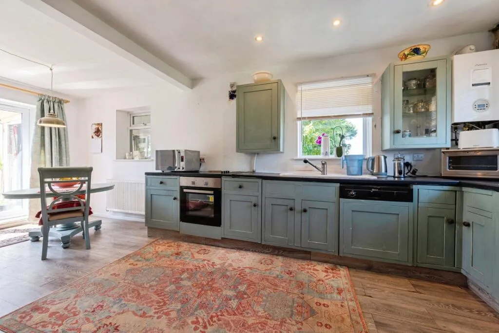 3 bed Semi-Detached