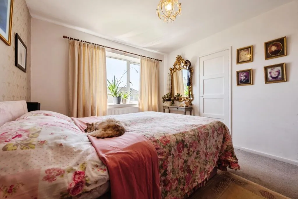 3 bed Semi-Detached