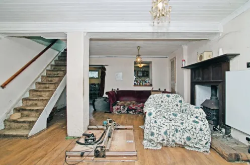 3 bed End of Terrace