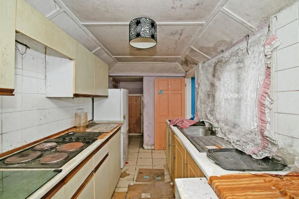 2 bed Character Property