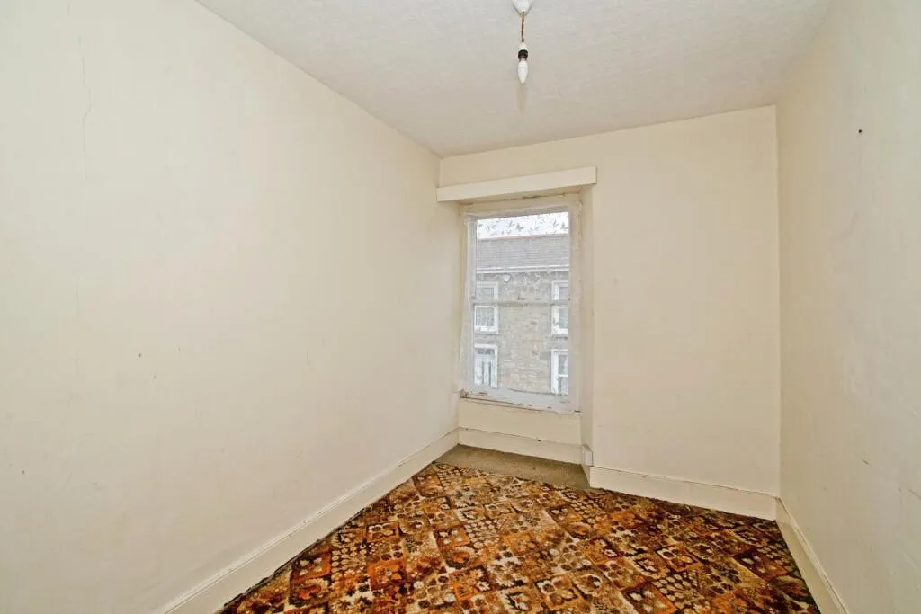 2 bed Character Property